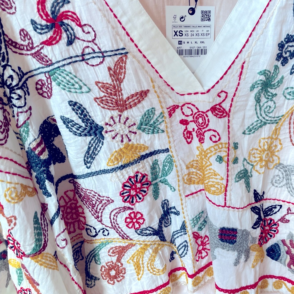 NWT ZARA EMBROIDERED V-NECK TOP - Picture 6 of 6